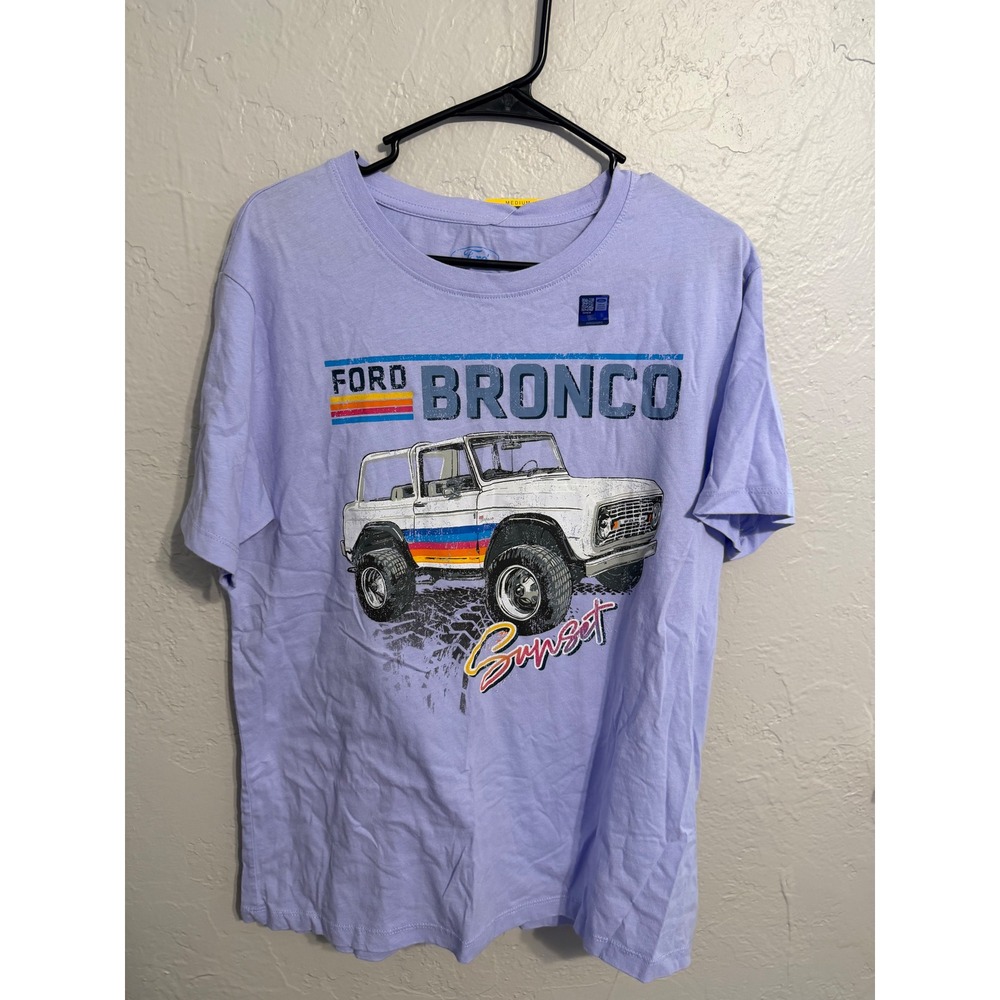 Ford Bronco Sunset Graphic Tee Lavender Purple Cotton Retro Truck T-Shirt Medium